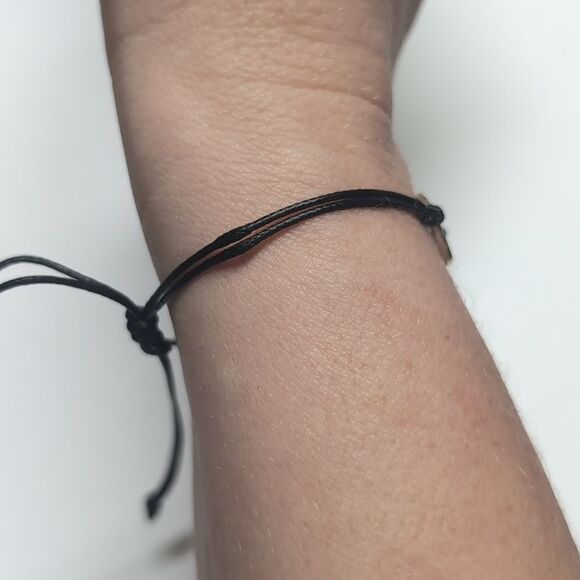 516 Black Adjustable Slider‎ Bracelet with Silver Ring - Picture 2 of 5